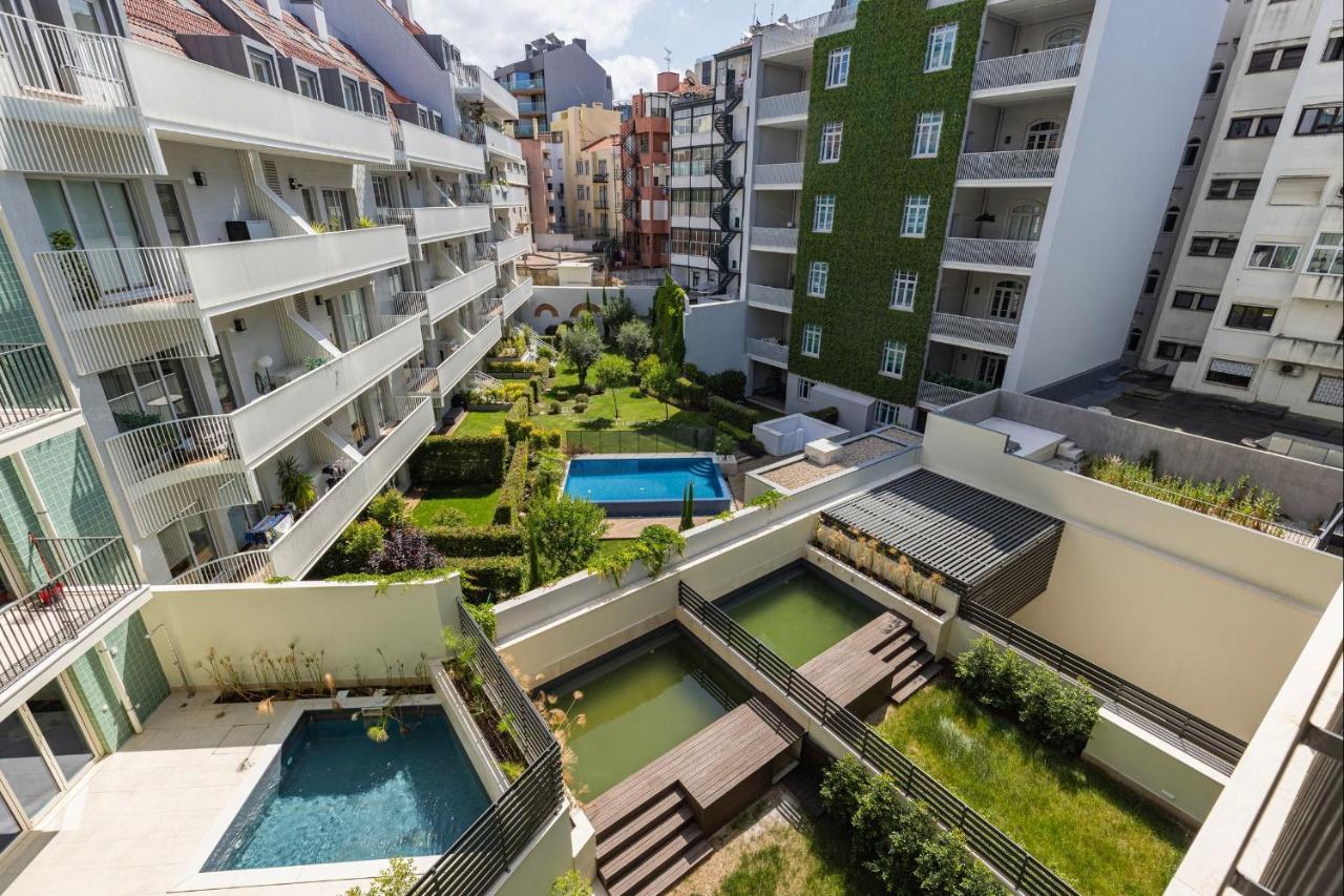 Upscale In Center By Lovelystay